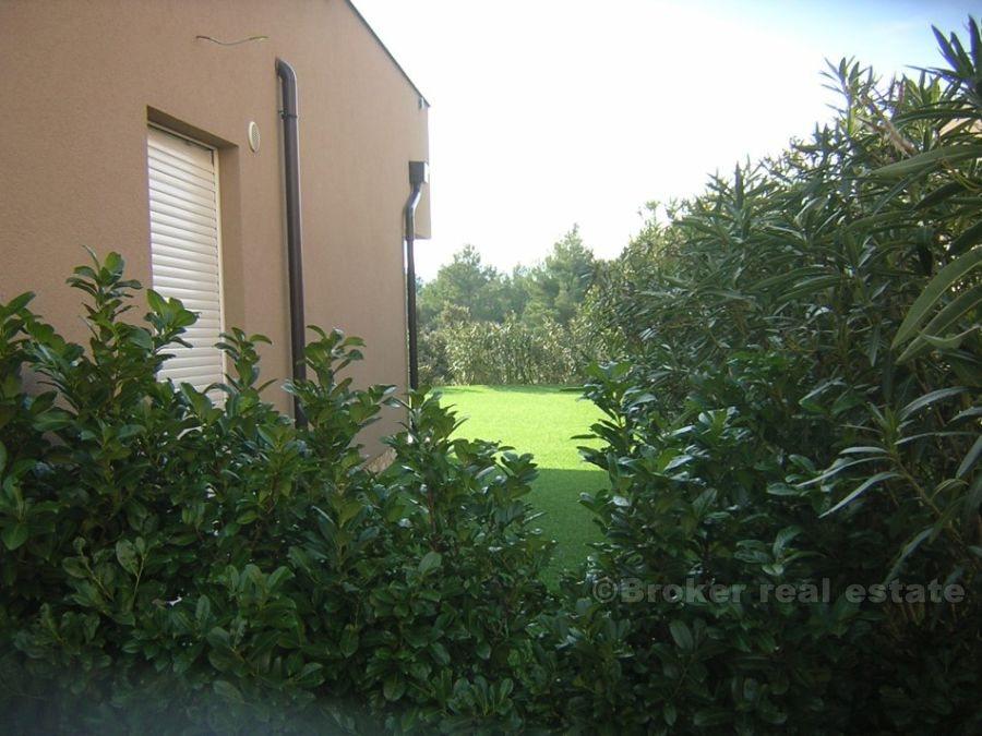 Maison dans un immeuble attrayant, à vendre