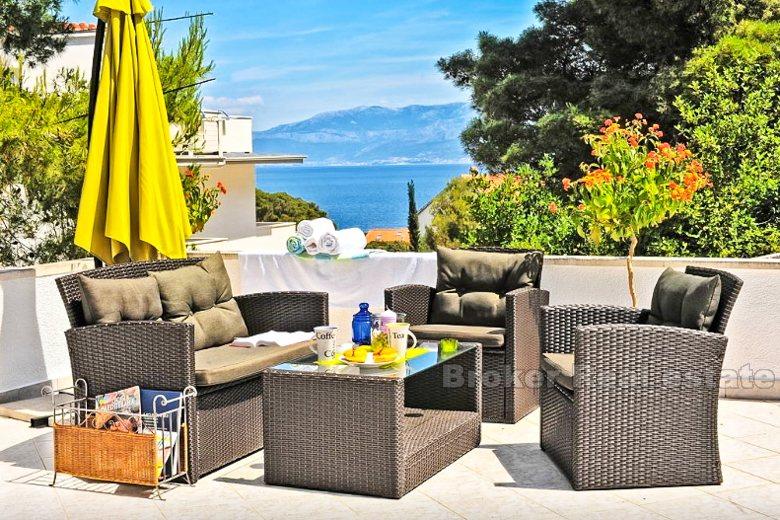 Newly decorated apartment, for sale