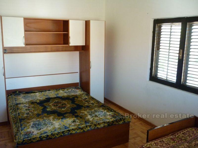 Maison jumelée dans un endroit magnifique et paisible, à vendre