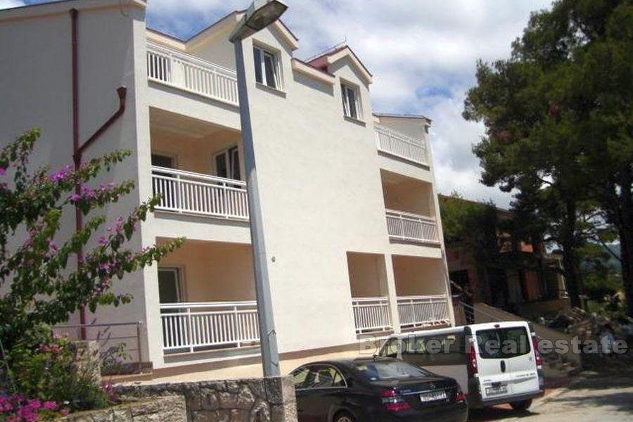 Appartamento con vista sul mare, in vendita