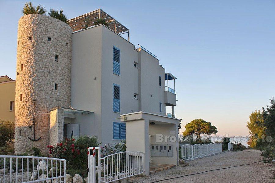Appartamenti in una nuova villa, in vendita