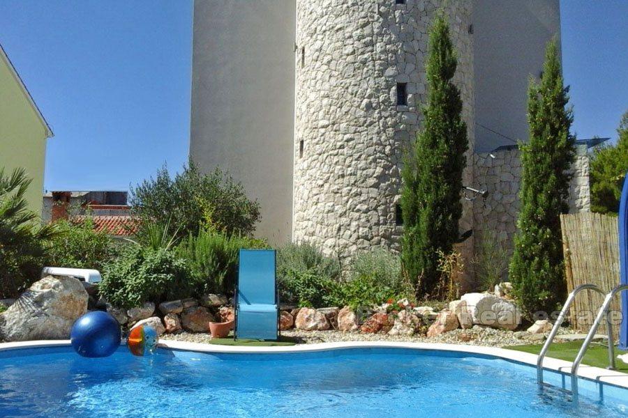 Appartamenti in una nuova villa, in vendita