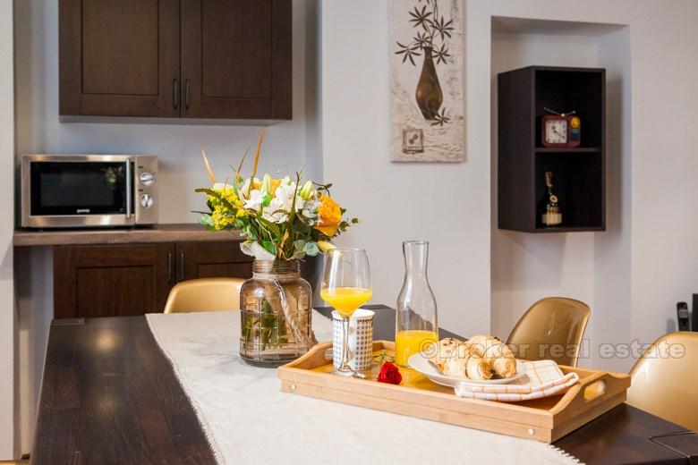 Appartement de luxe à deux chambres, à louer