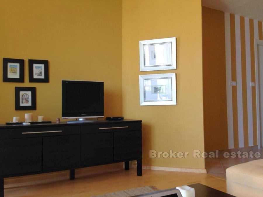 Apartament z dwiema sypialniami, na sprzedaż