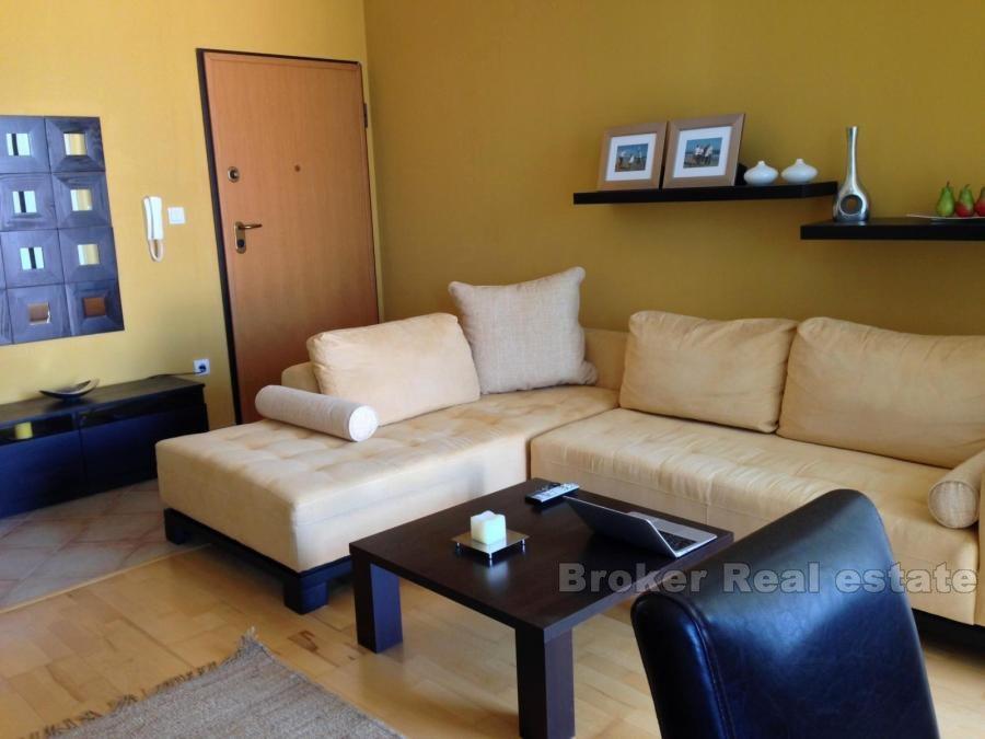Apartament z dwiema sypialniami, na sprzedaż