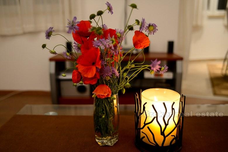 Apartment on 2nd floor