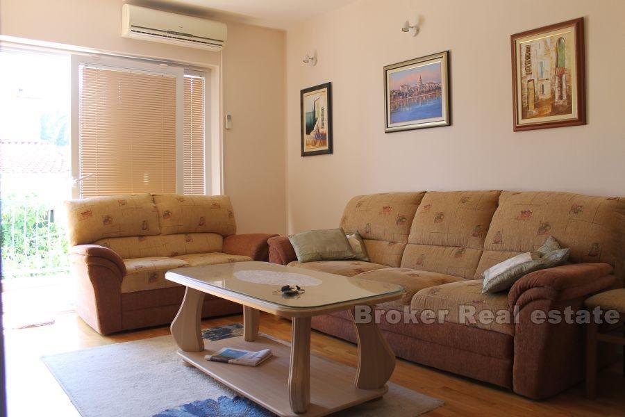 Двухкомнатная квартира в центре - эксклюзивная!