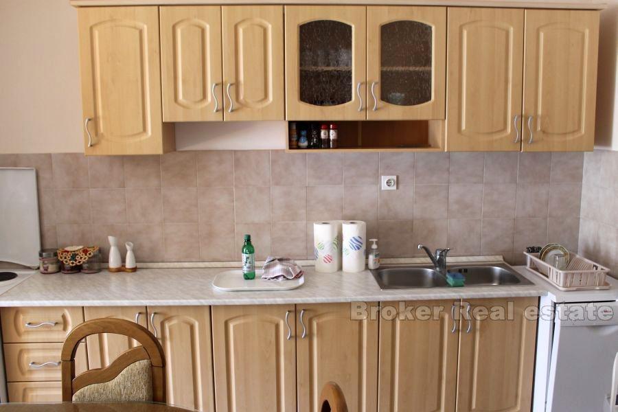 Двухкомнатная квартира в центре - эксклюзивная!