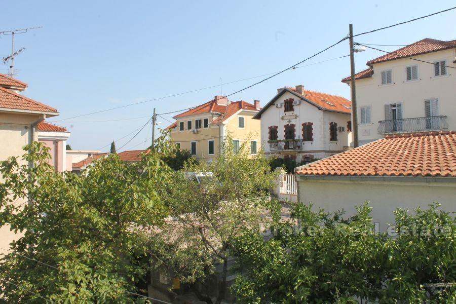 Two bedroom apartment in the center - exclusive!