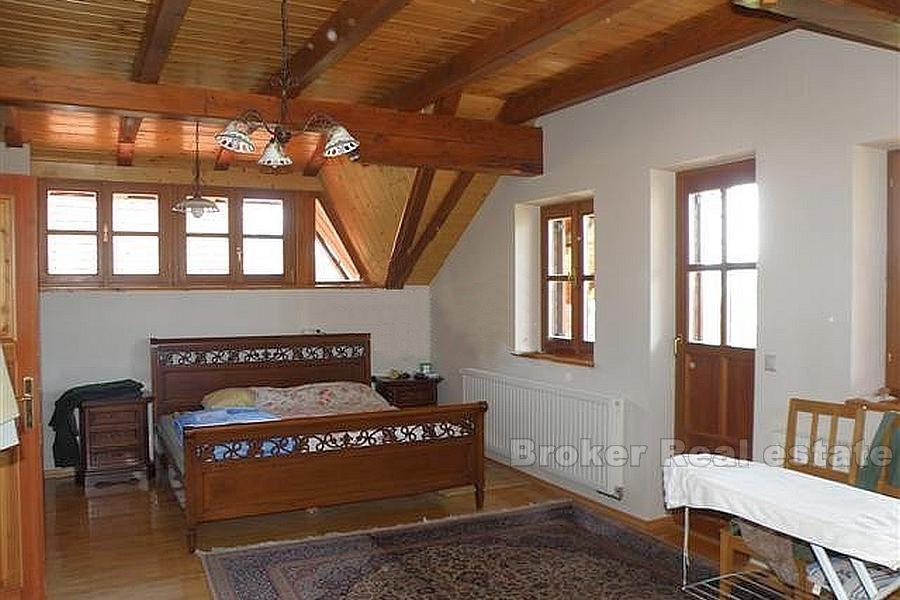 Moderne utstyrt hus, til salgs