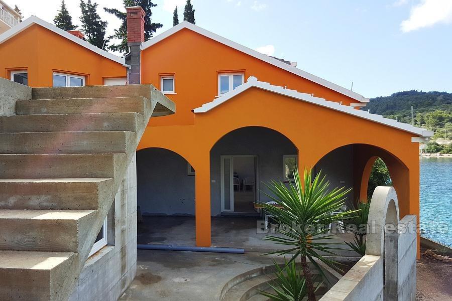 Edificio storico in una baia tranquilla, in vendita