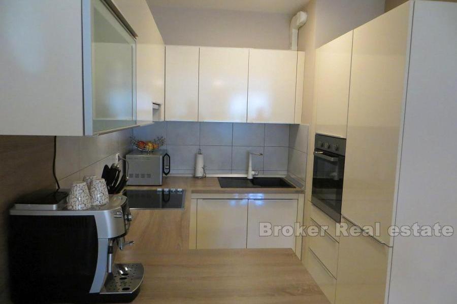 Confortable appartement d'une chambre à coucher, à vendre