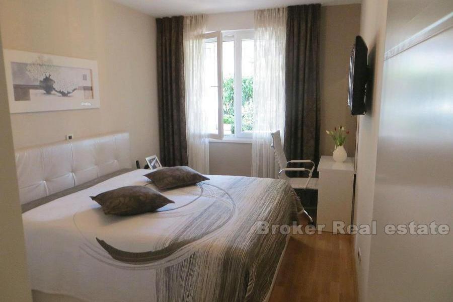 Confortable appartement d'une chambre à coucher, à vendre