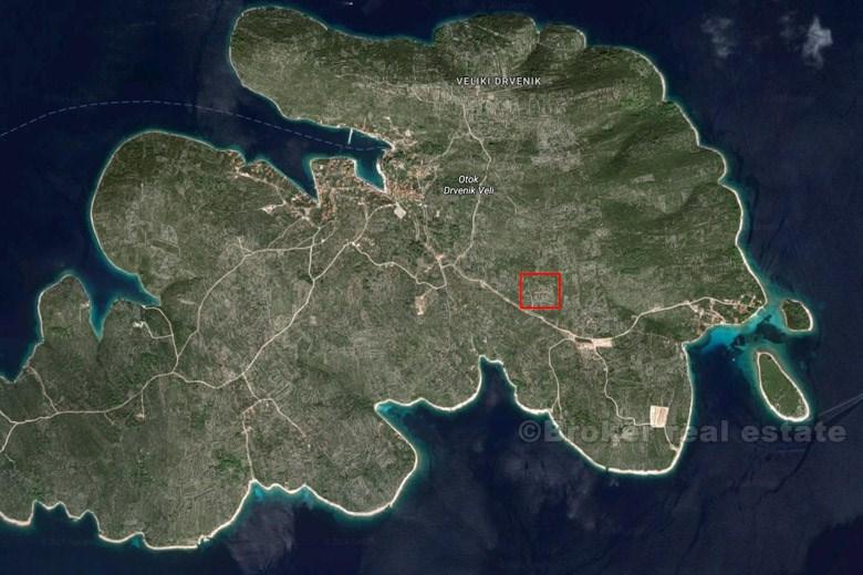 Mala ruševna kuća, na prodaju