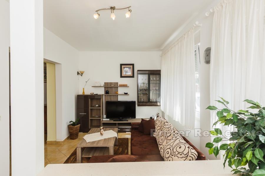 Dvosoban apartman, za najam