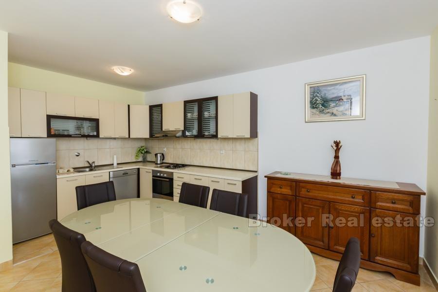 Dvosoban apartman, za najam