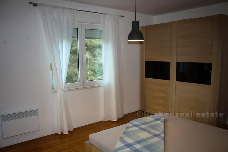 Bellissimo appartamento con vista sul mare, in affitto