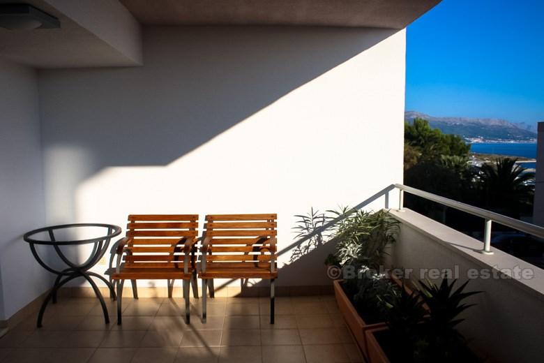 Bellissimo appartamento con vista sul mare, in affitto