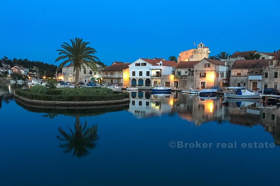 Maison individuelle avec vue sur la mer, à vendre