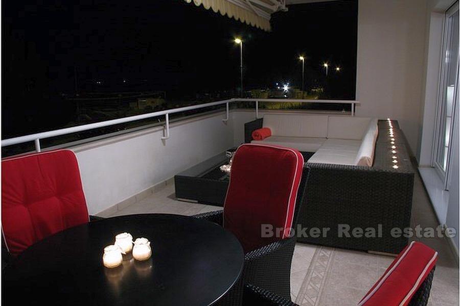 Luksusowy umeblowany apartament, na sprzedaż