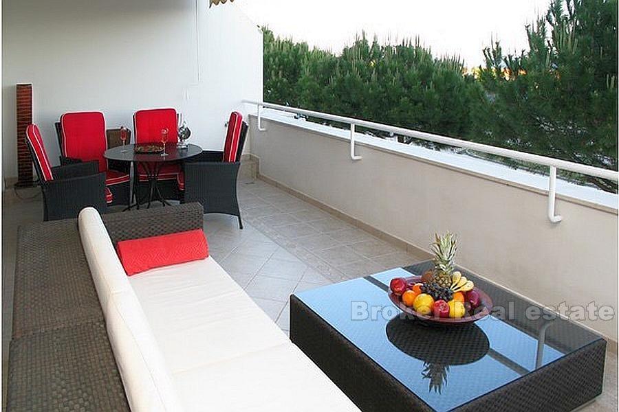 Luksusowy umeblowany apartament, na sprzedaż