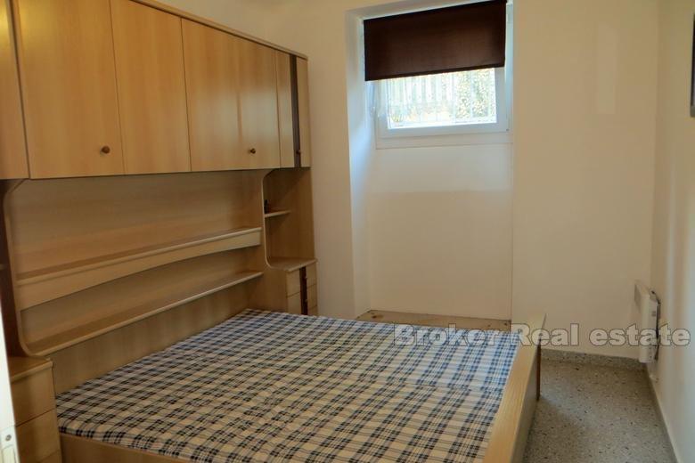 To roms leilighet i sentrum