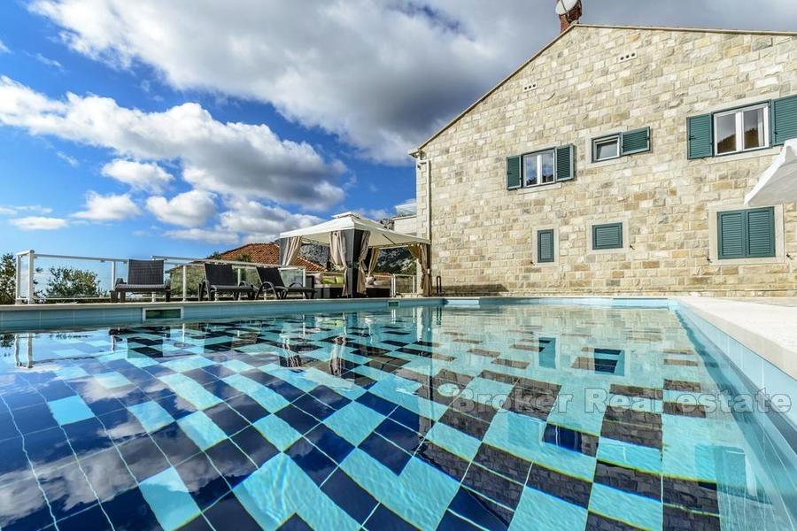 Luxury stone villa, for rent