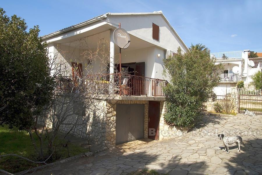 Maison dans un petit village, à vendre
