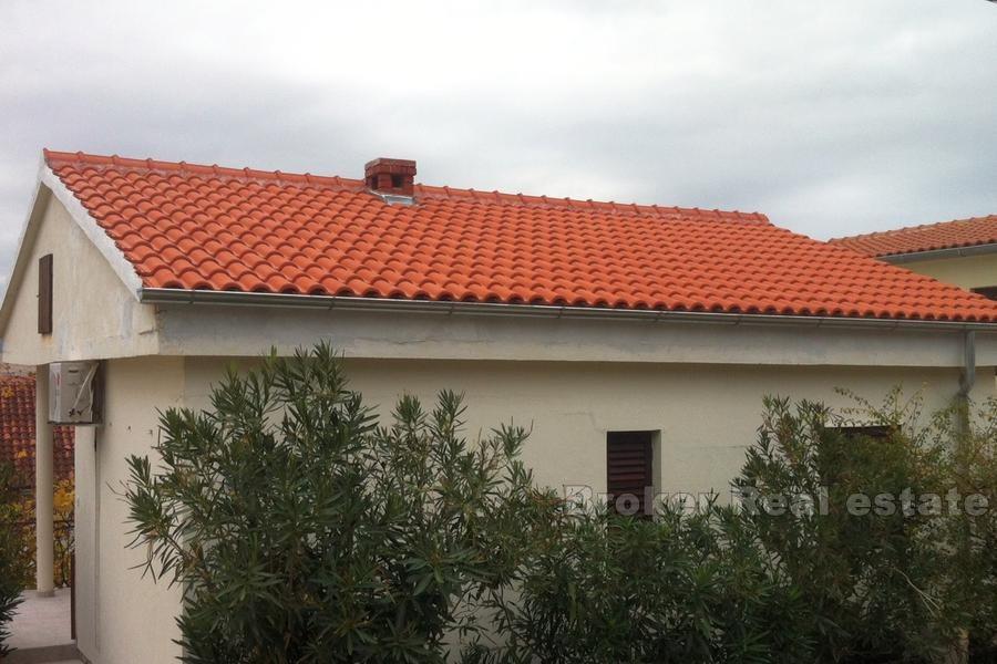 Maison dans un petit village, à vendre