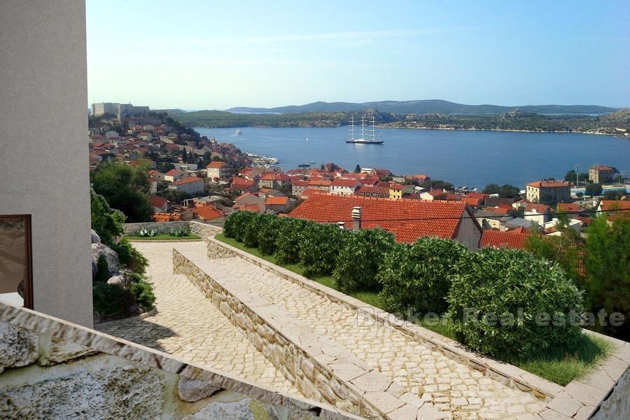 Bygga tomt med projekt för en villa, till salu