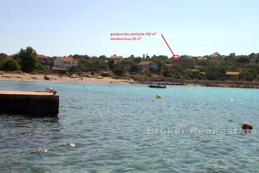 Building land with ruin, for sale