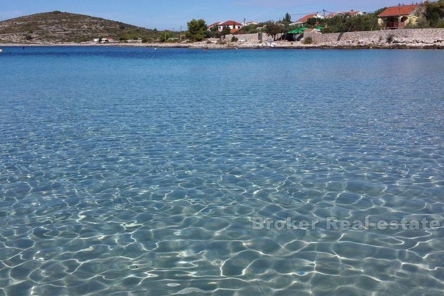 Bauland mit Ruine, zum Verkauf