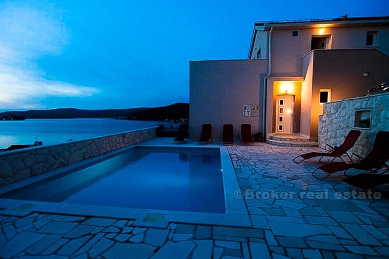 Property consists of two houses that share parking