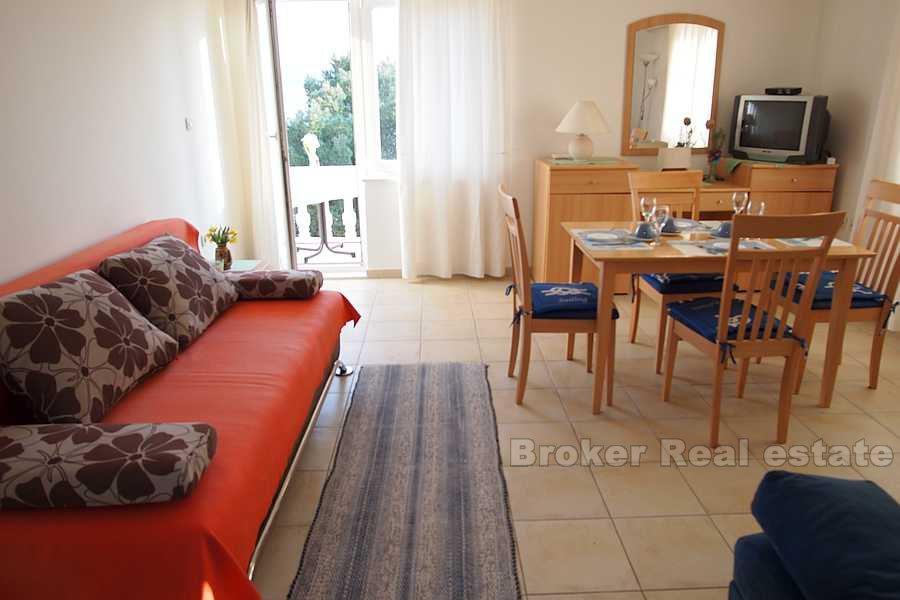 Appartement de deux chambres, à vendre