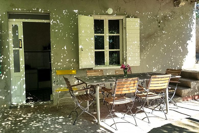 Romantiskt dalmatiskt hus för renovering
