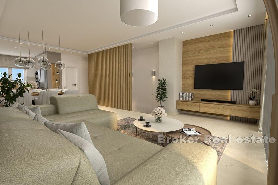 Villa med basseng og havutsikt