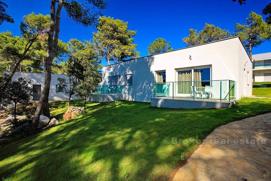 Nowoczesna willa, nad morzem