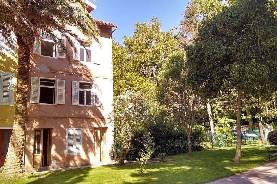 Secession villa, til salgs