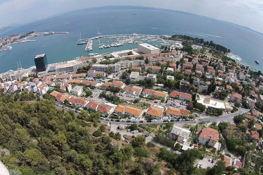 Terreno di costruzione raro, in vendita