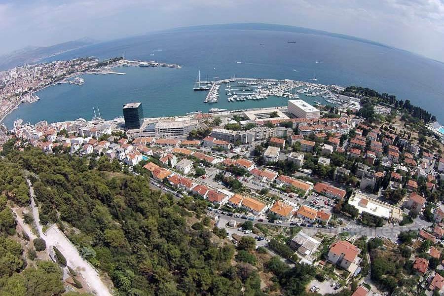 Terreno di costruzione raro, in vendita