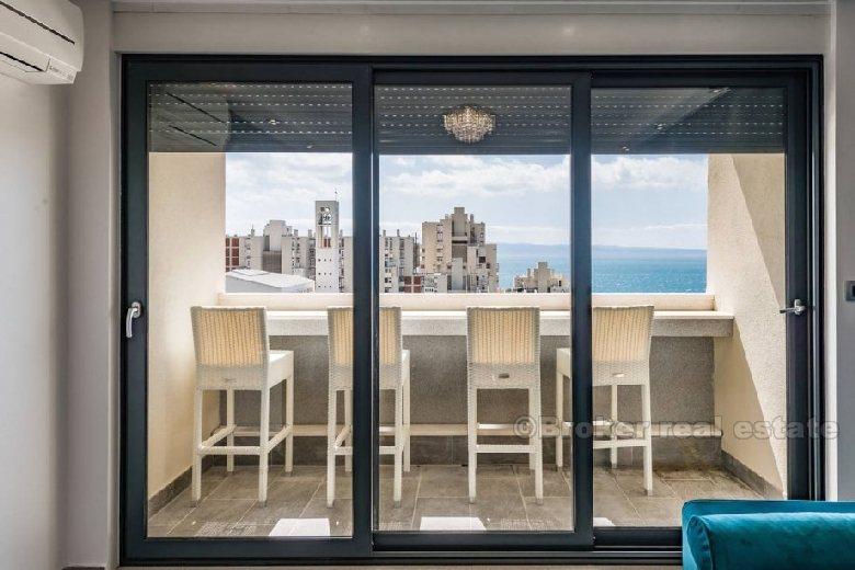 Apartament z dwoma sypialniami z widokiem na morze, Metrojak, na sprzedaż