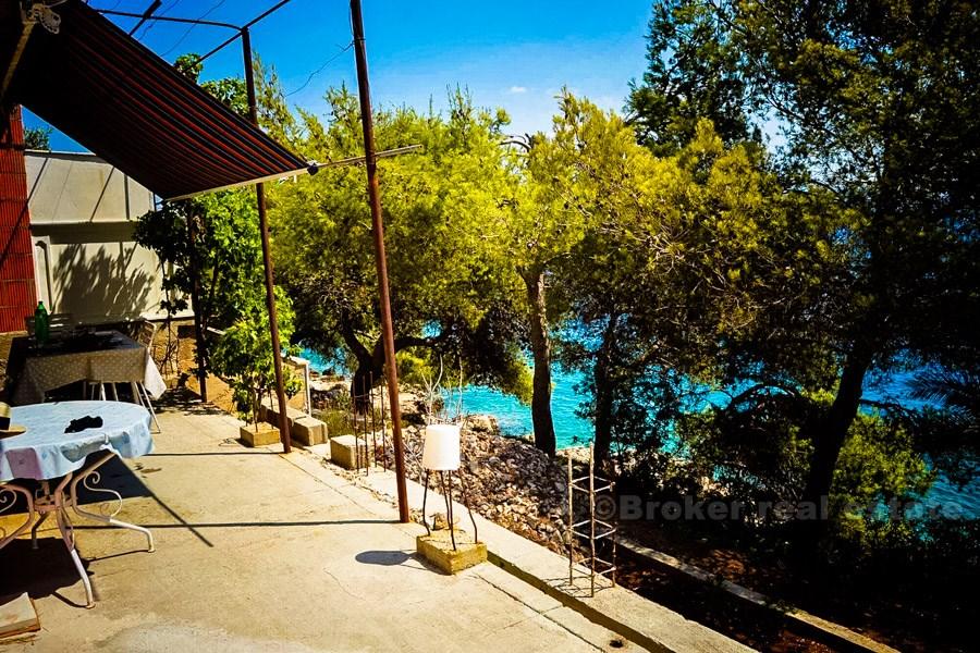 Дом у моря, для продажи