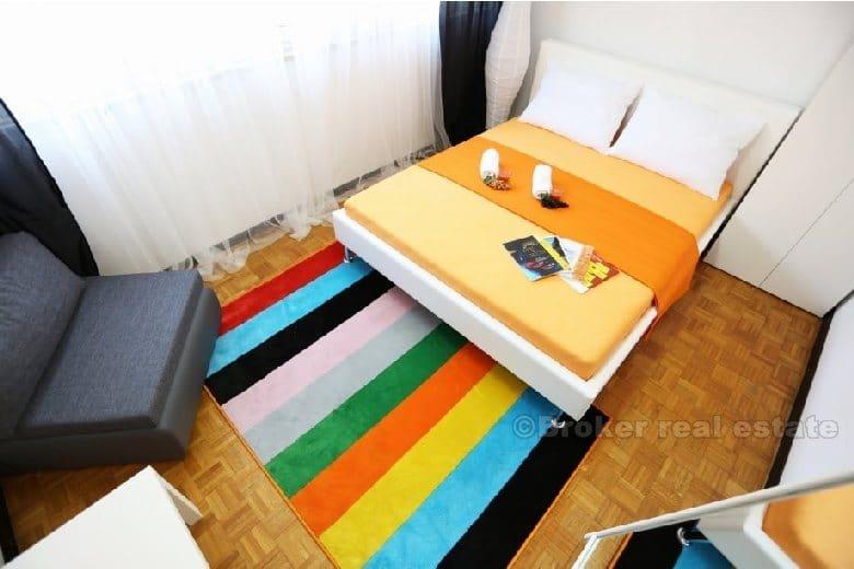 Moderní dvoupokojový byt, Firule, krátkodobý pronájem