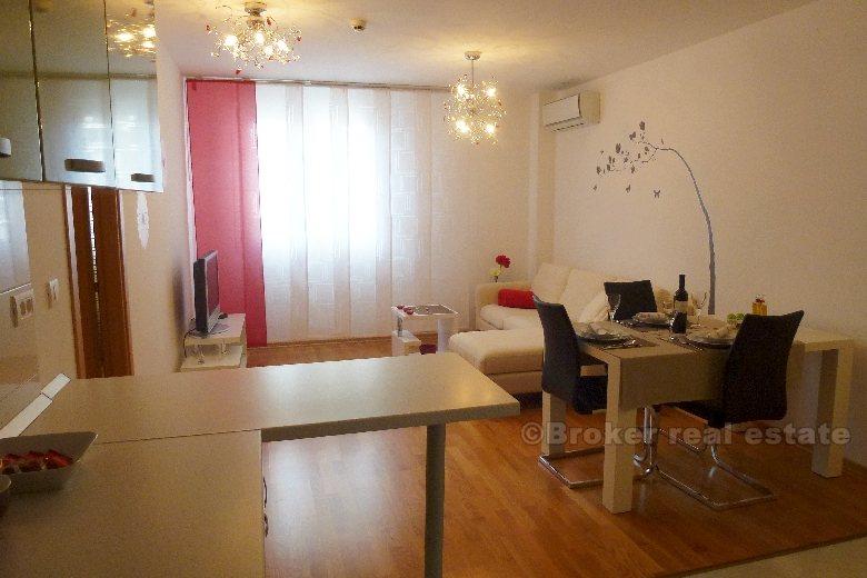 Two bedroom apartment, Znjan, rent for a longer period