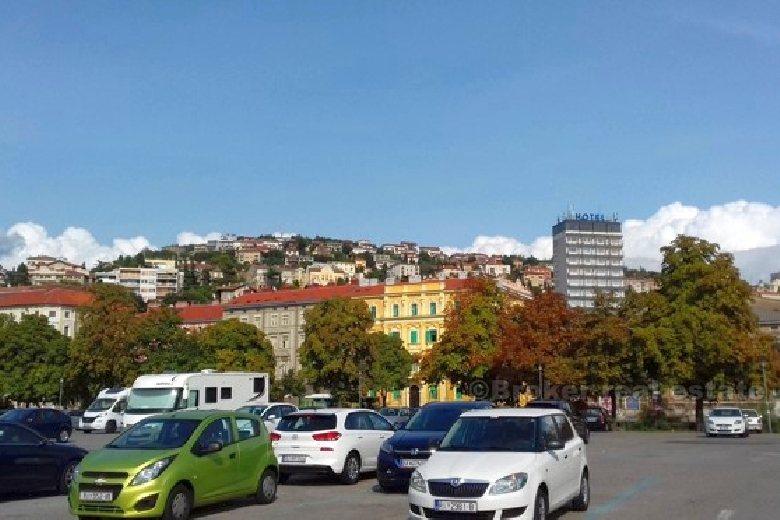 Komfortable Wohnung mit zwei Schlafzimmern zum Verkauf