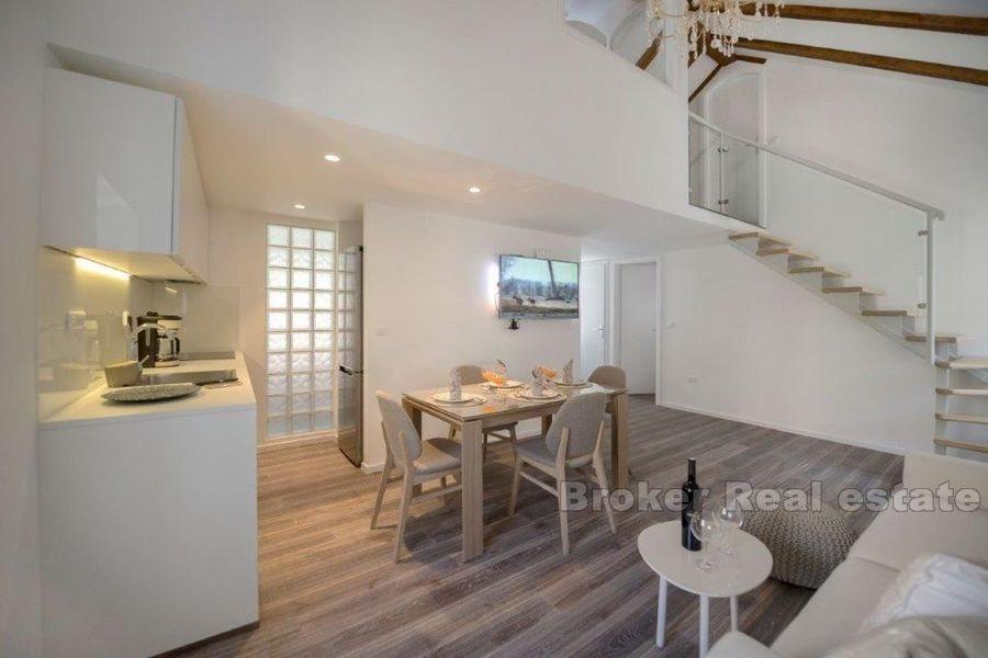 Apartament z dwoma sypialniami w centrum Splitu
