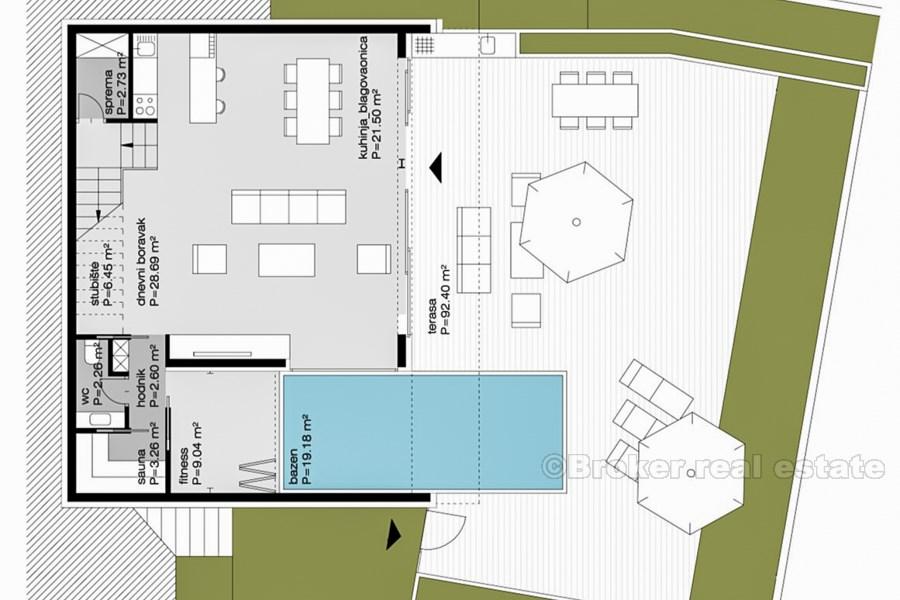 Terrain constructible en bord de mer, à vendre.