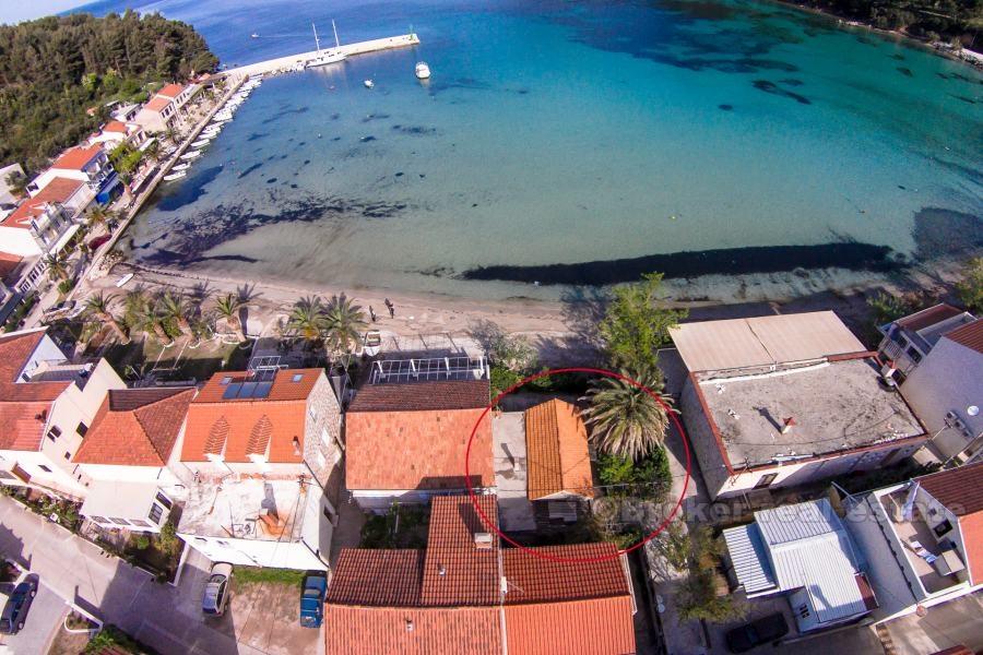 Dům přímo na pláži, na prodej