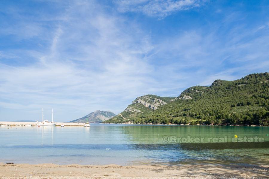 Dom tuż przy plaży, na sprzedaż