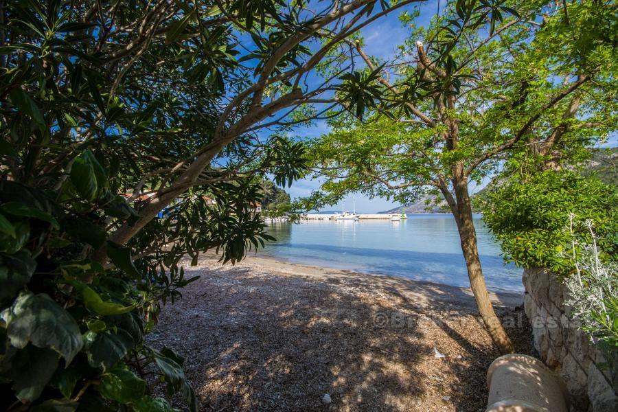 Dom tuż przy plaży, na sprzedaż